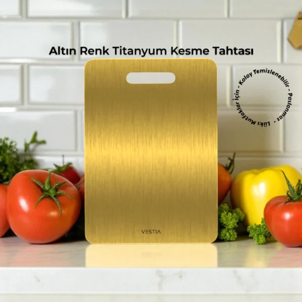 Vestia™ - Titanyum Kesme Tahtası (Altın Renk)